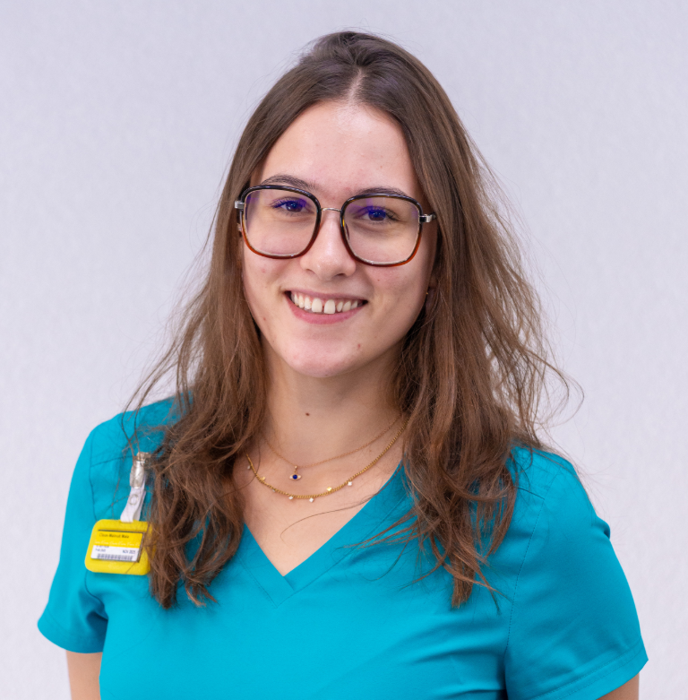 maia-vetmidi-etoy
